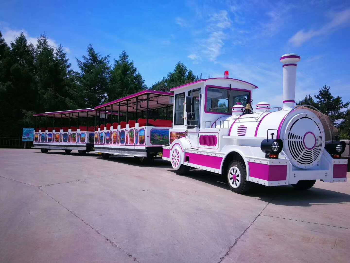 無軌觀光小火車 無軌觀光小火車